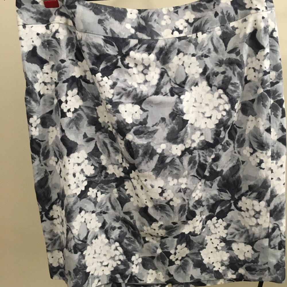 Talbots grey floral skirt